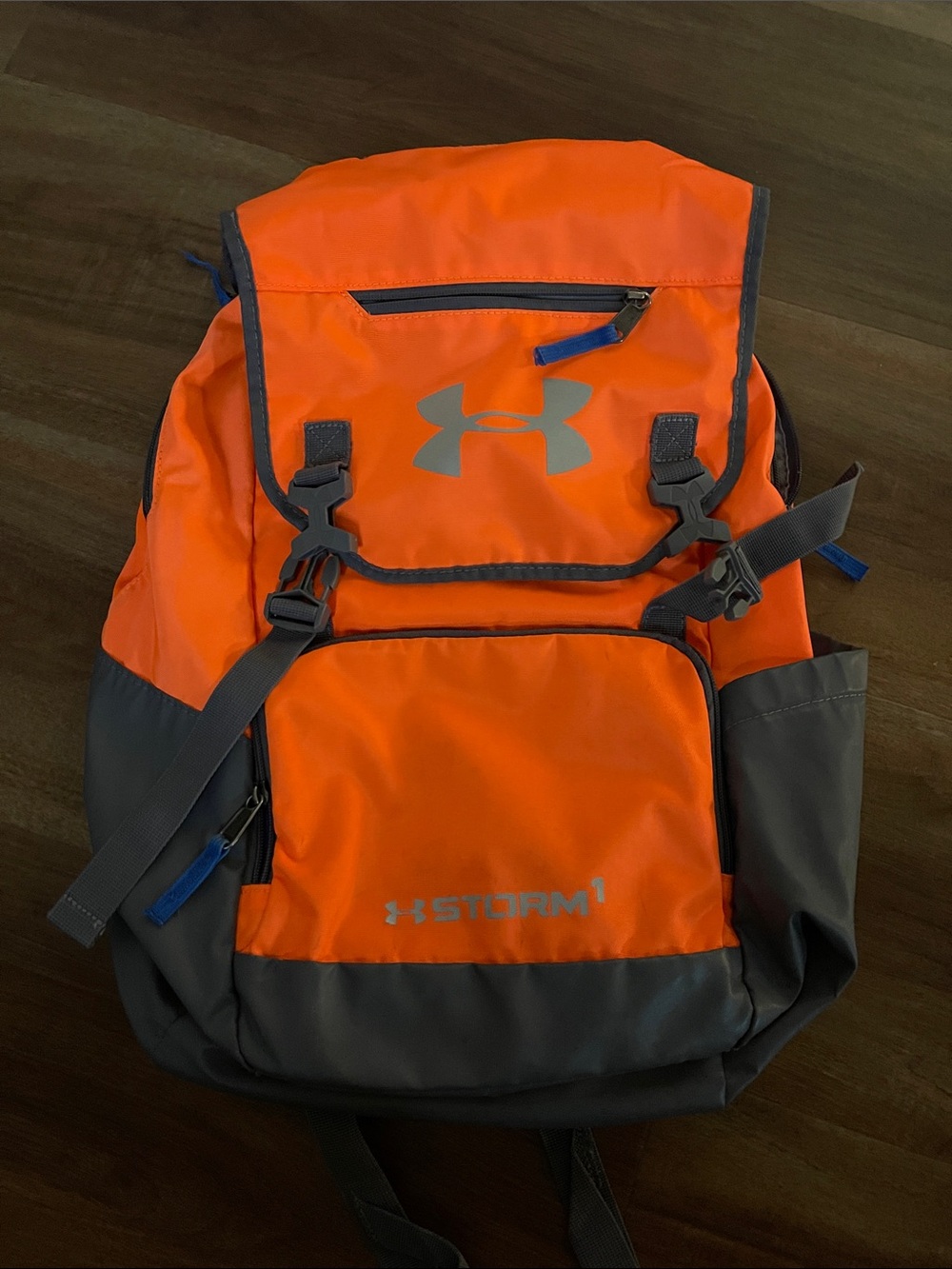 Under Armour Backpack - Picture 1 of 3